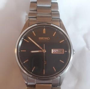 🔥SALE SEIKO  SQ Unisex Watch